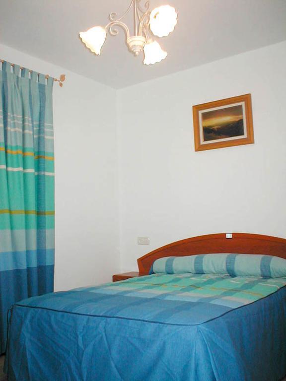 Apartamentos Egeivan Ponton Alto Exterior foto